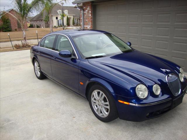 2005 JAGUAR S-Type 7-pass Ltd W/dvd/nav
