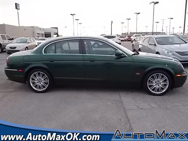 2006 JAGUAR S-Type Base