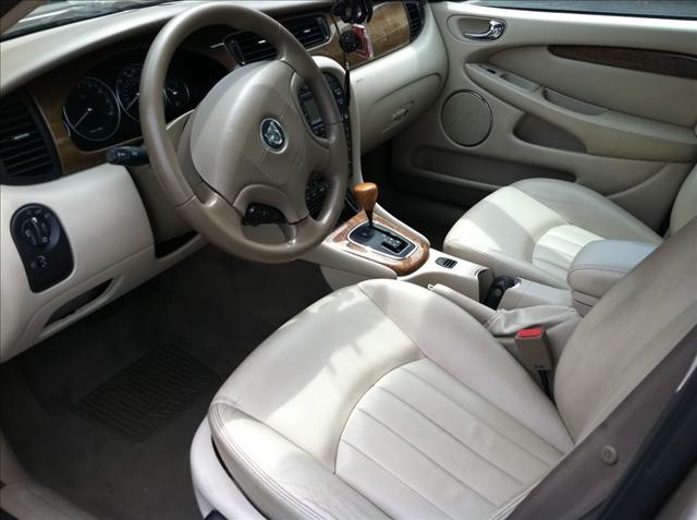 2002 JAGUAR X-Type EX - DUAL Power Doors