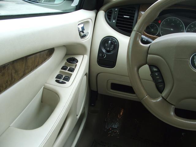 2003 JAGUAR X-Type Unknown