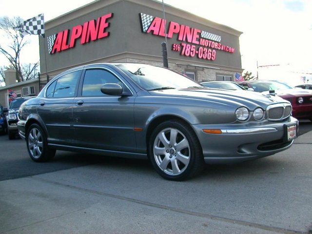 2006 JAGUAR X-Type Base