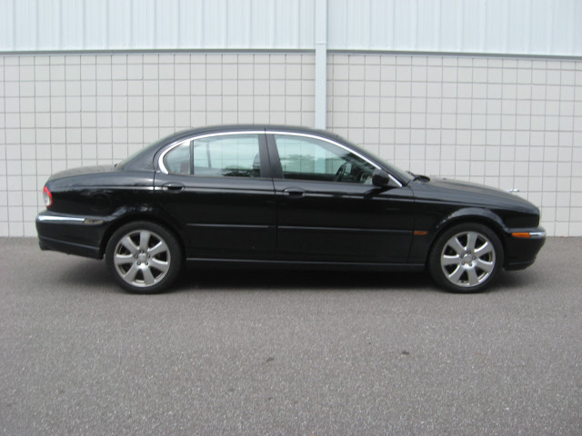 2006 JAGUAR X-Type Base