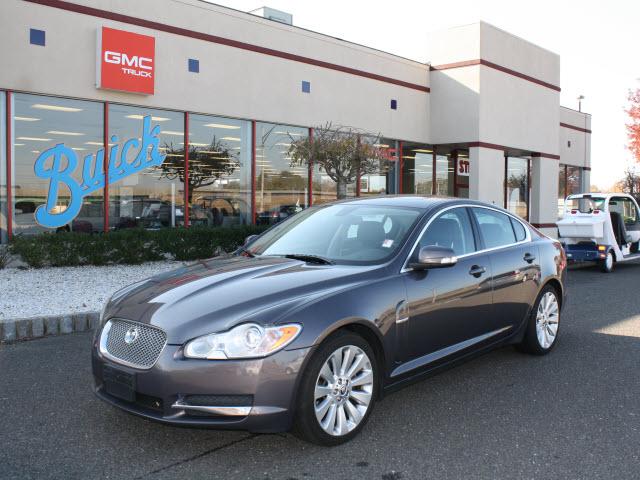 2009 JAGUAR XF CLUB CAB SLT