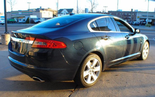 2010 JAGUAR XF Coupe