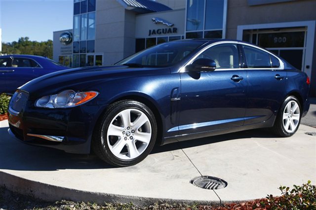 2010 JAGUAR XF Coupe
