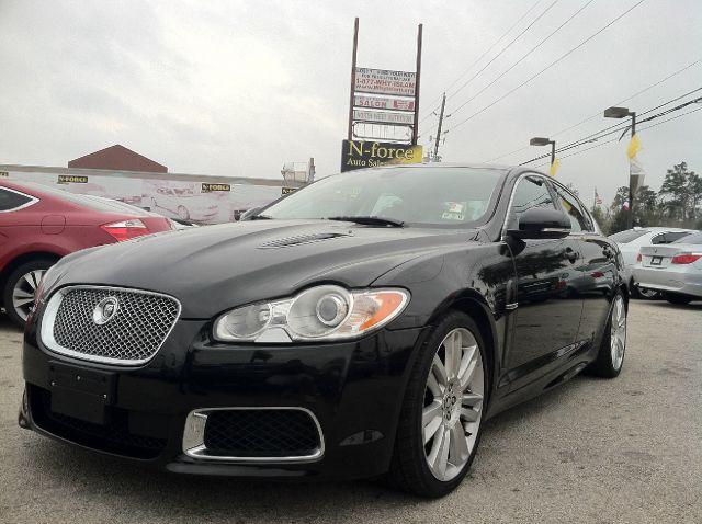 2010 JAGUAR XF SE 5-door