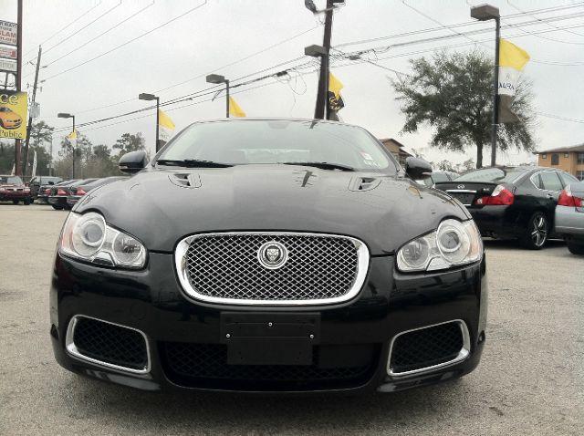 2010 JAGUAR XF SE 5-door
