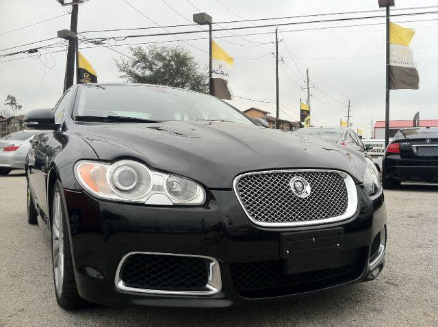 2010 JAGUAR XF SE 5-door