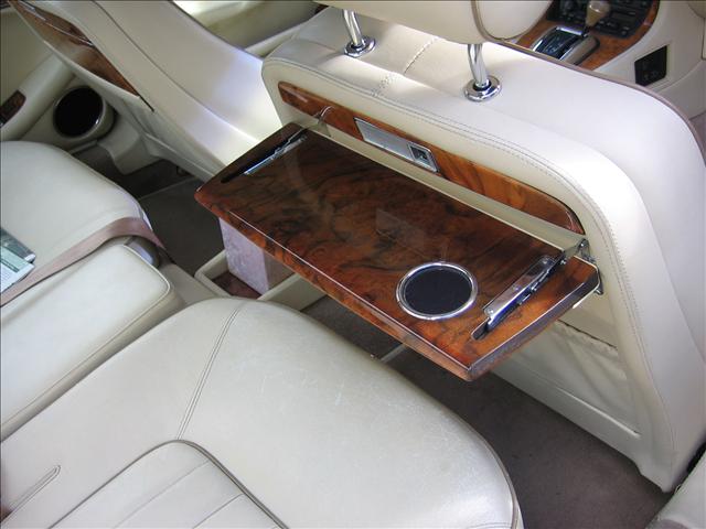 1994 JAGUAR XJ12 Base