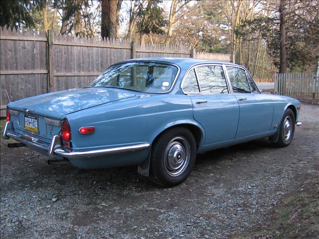 1972 JAGUAR XJ6 Unknown