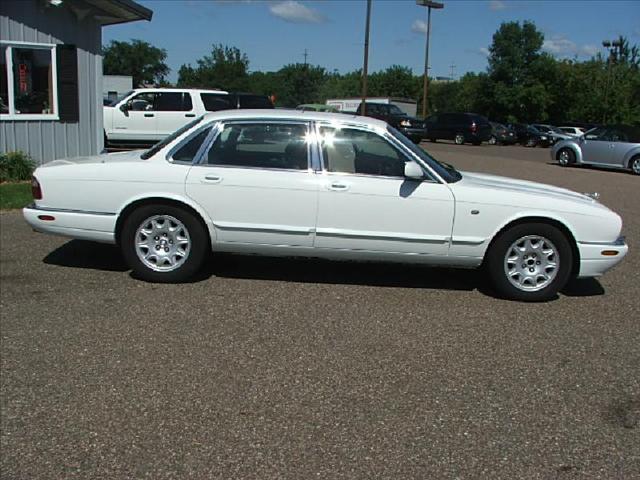 1998 JAGUAR XJ8 3.5tl W/tech Pkg