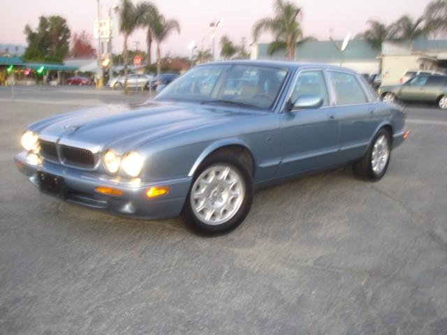 2003 JAGUAR XJ8 3.5