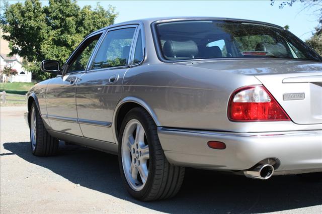 1999 JAGUAR XJR Unknown