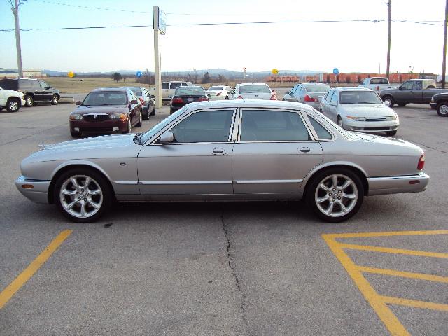 2000 JAGUAR XJR Unknown