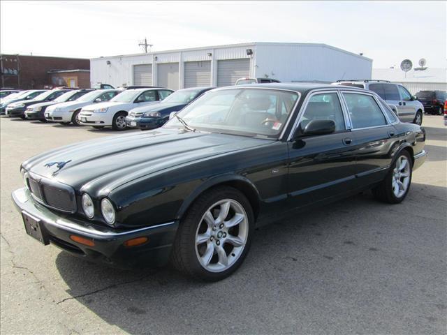 2000 JAGUAR XJR Coupe