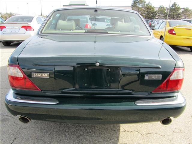 2000 JAGUAR XJR Coupe
