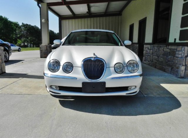 2003 JAGUAR S-Type LS Flex Fuel 4x4 This Is One Of Our Best Bargains