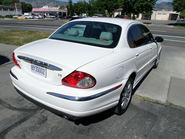 2002 JAGUAR X-Type GS-R