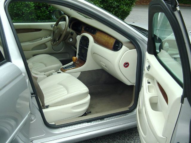 2002 JAGUAR X-Type GS-R