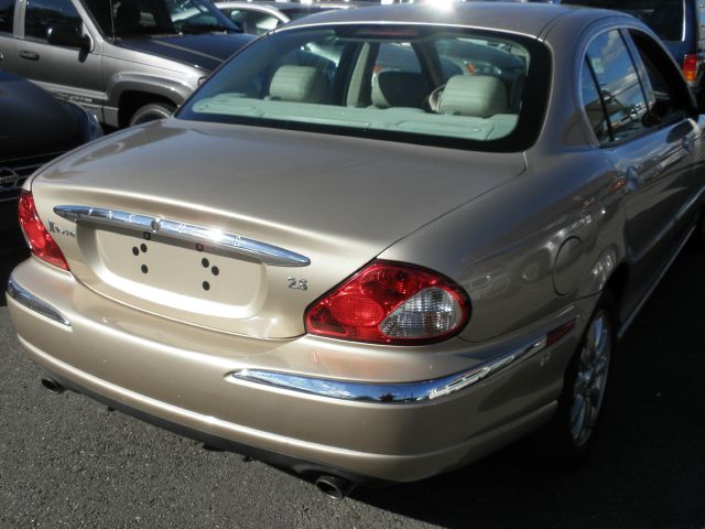 2002 JAGUAR X-Type GS-R