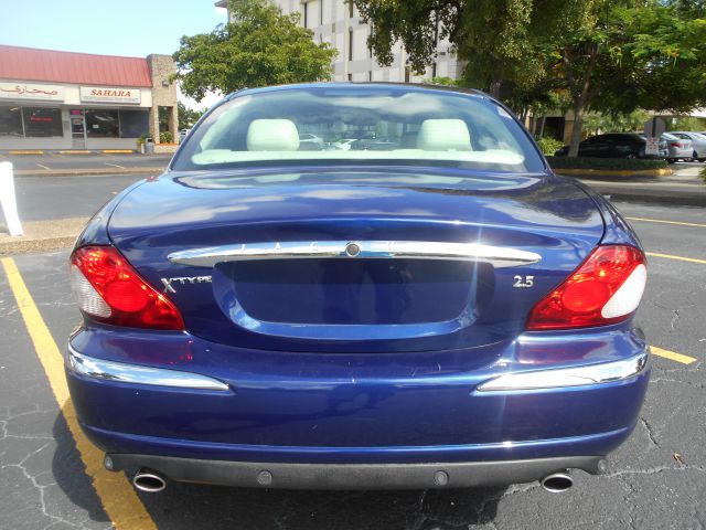 2003 JAGUAR X-Type GS-R