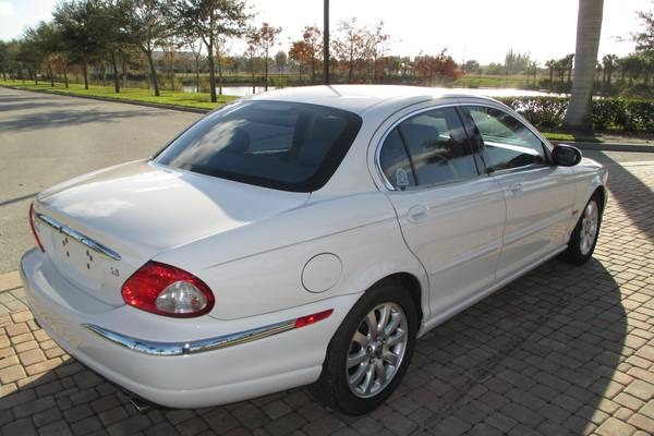 2003 JAGUAR X-Type GS-R