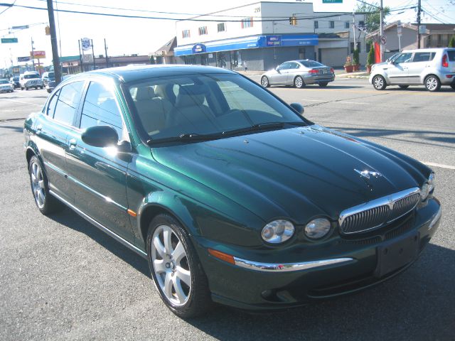 2005 JAGUAR X-Type Reg. Cab LOng Bed W/ Access Do