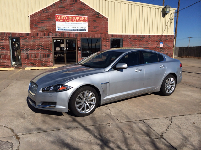 2012 JAGUAR XF-Series SLT Plus Quad Cab Short Bed 4W