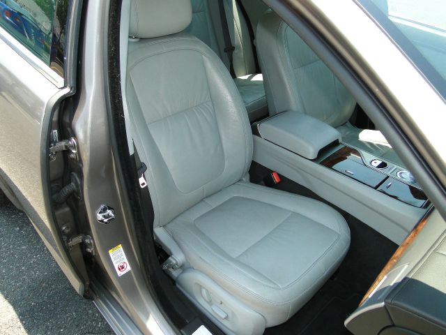 2009 JAGUAR XF Coupe