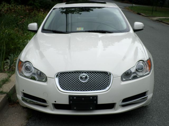2009 JAGUAR XF X