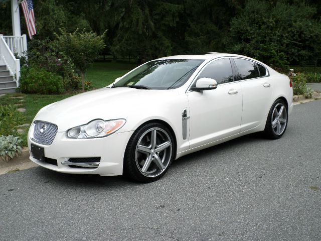 2009 JAGUAR XF X