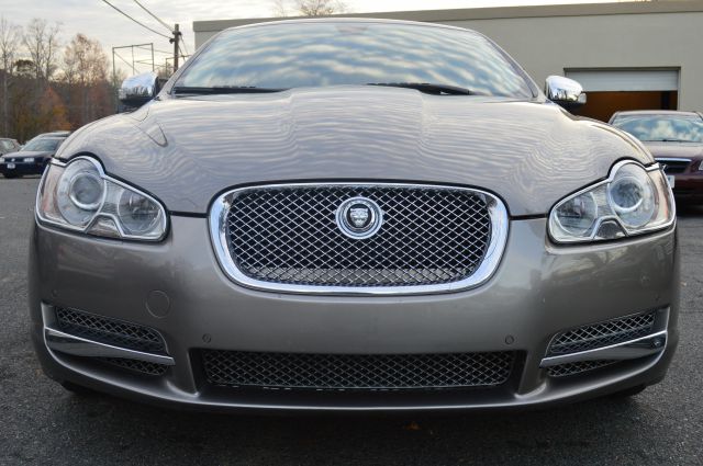 2009 JAGUAR XF X
