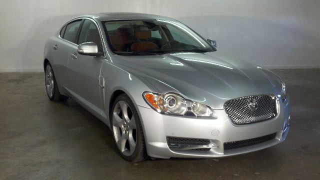 2009 JAGUAR XF X