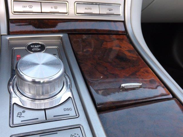 2009 JAGUAR XF LT W/ 2ltawd