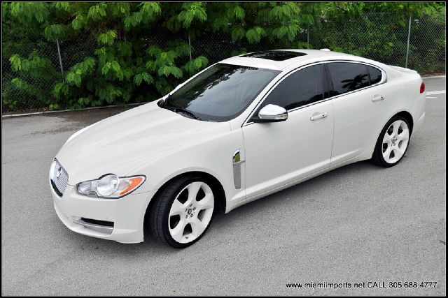2009 JAGUAR XF X