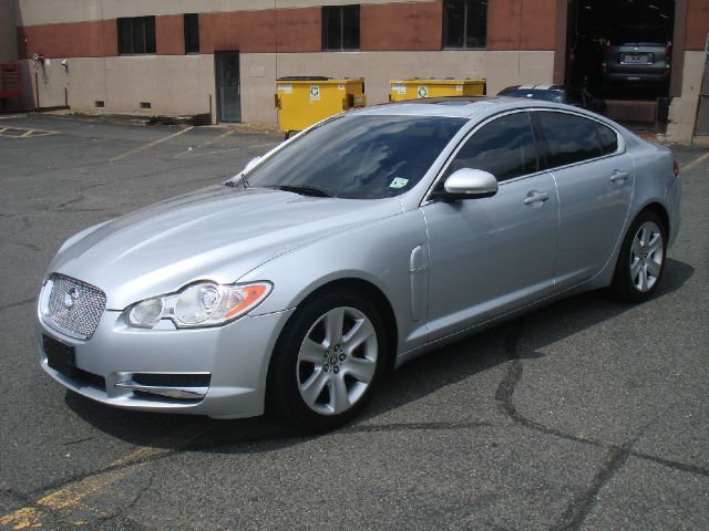 2010 JAGUAR XF Coupe