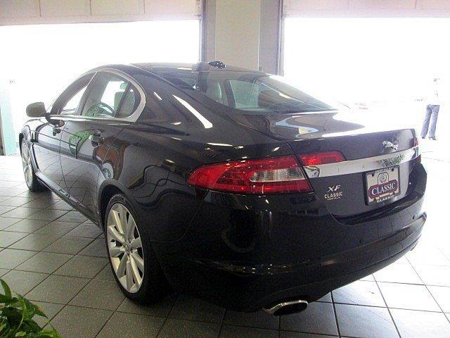 2010 JAGUAR XF CLUB CAB SLT