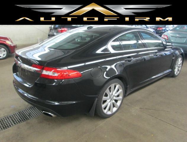 2010 JAGUAR XF CLUB CAB SLT