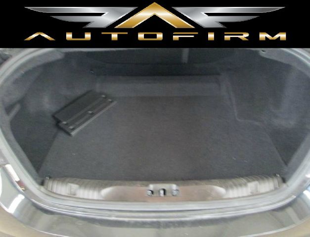 2010 JAGUAR XF CLUB CAB SLT