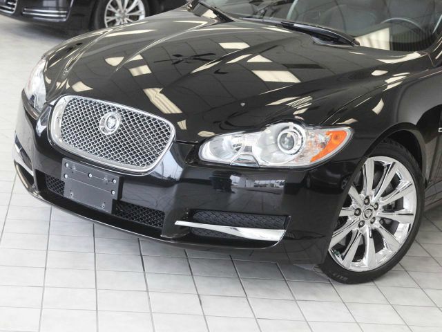 2010 JAGUAR XF CLUB CAB SLT