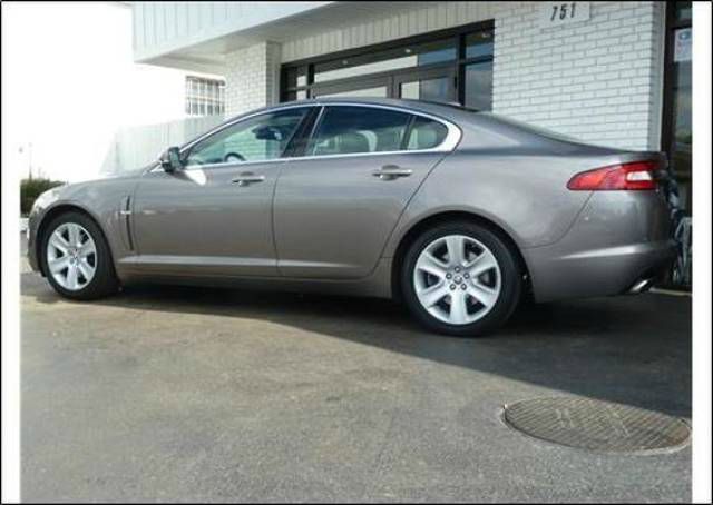 2010 JAGUAR XF Coupe