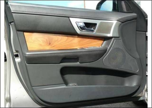 2010 JAGUAR XF Coupe