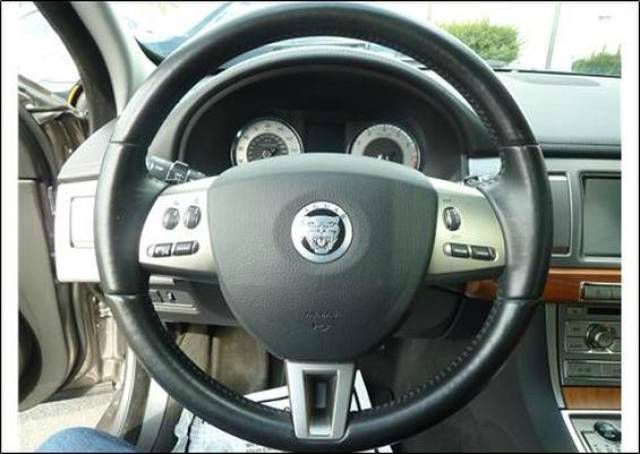 2010 JAGUAR XF Coupe