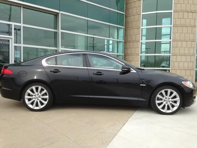 2010 JAGUAR XF Premium