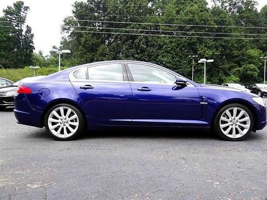2010 JAGUAR XF CLUB CAB SLT