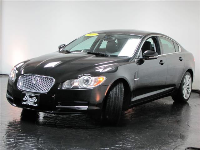 2011 JAGUAR XF Premium