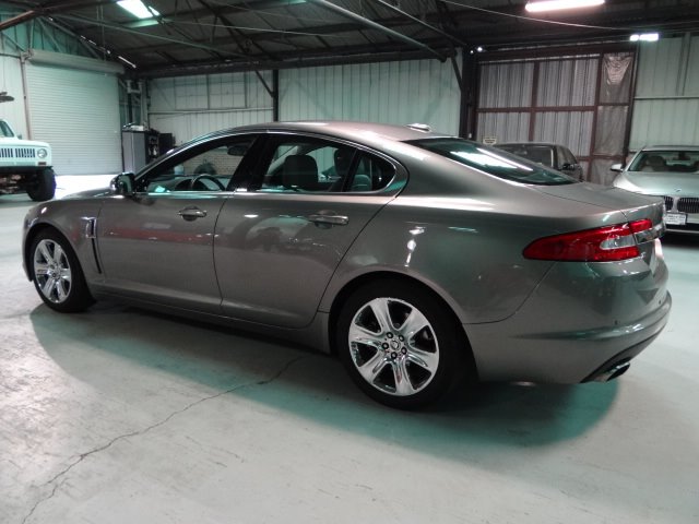 2011 JAGUAR XF SLT Plus Quad Cab Short Bed 4W