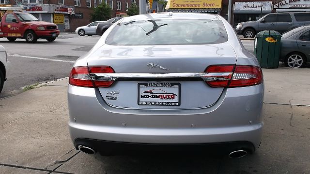 2012 JAGUAR XF SLT Plus Quad Cab Short Bed 4W