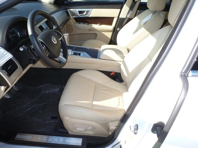 2013 JAGUAR XF D/L