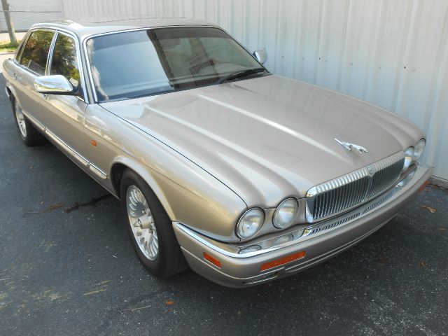 1997 JAGUAR XJ-Series 4dr 2.9L Twin Turbo AWD SUV